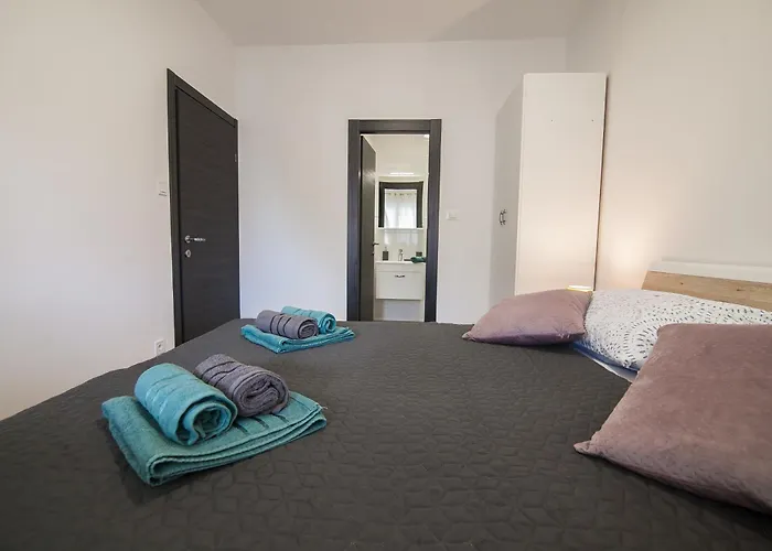 Family Apartments Brach
