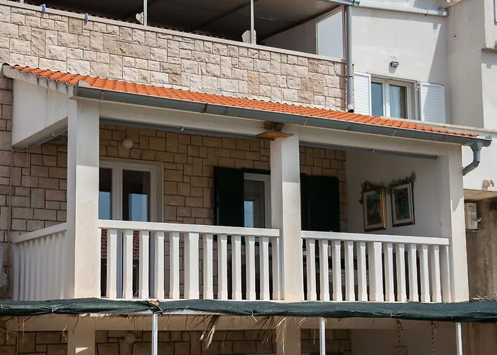 Family Apartments Brach